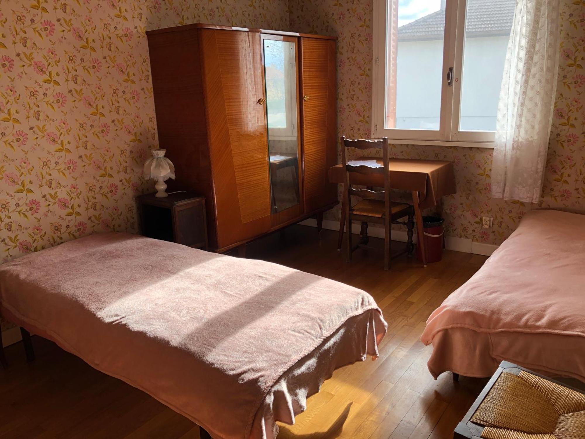 Chambre 2 Dans Un Appartement Бур-ен-Брес Екстериор снимка